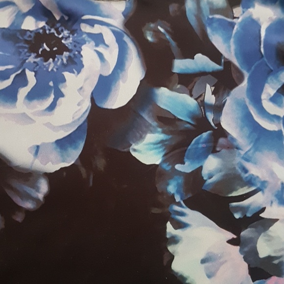 Apt 9 long sleeve floral turtleneck - Picture 3 of 4